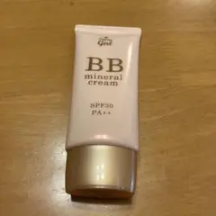 ティアラガール　BB ミネラルクリーム　化粧下地　5つの機能