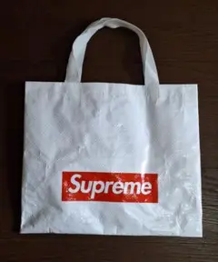 Item thumbnail for item b3adcdb3-23e7-4edc-95fc-bdbba1dfa57a