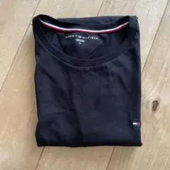 トミーヒルフィガー　メンズTシャツ　M