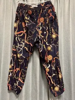 Jih Nunc チェーン柄 テーパードパンツ