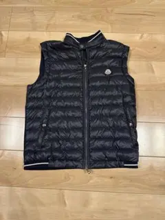 モンクレール ベスト サイズxl 美品
