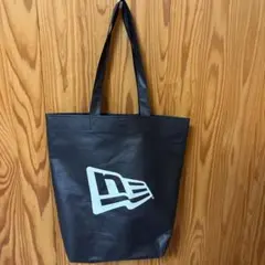 New Era ロゴ トートバッグ 黒