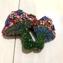 ビーズバッジ　バックアレイ