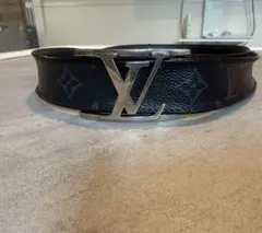 Item thumbnail for item 263a305b-2c2d-40f2-bf6d-11a74d7c1d37