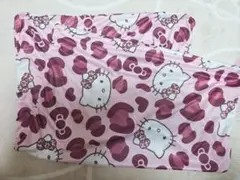 サンリオ　ハローキティ　枕カバー　ピンク　ヒョウ柄