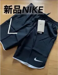 新品　L NIKE ナイキ　メンズ　ハーフパンツ　ショートパンツ