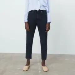 ZARA　マムフィットジーンズ　38