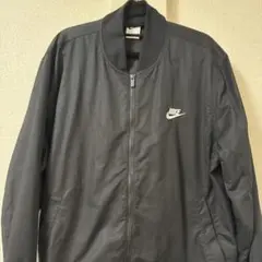 Nike ブラック ナイロンジャケット