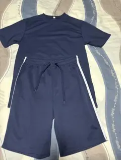 半袖半ズボンセット　男の子　Mサイズ