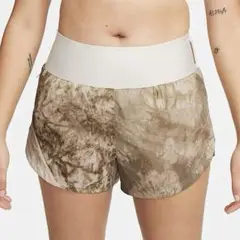ウィメンズ ミッドライズ 8cm ランニングショートパンツ (インナー付き)