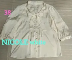 NICOLEwhite サテン七分袖ボウタイブラウス アイボリー 38(Ｍ相当)