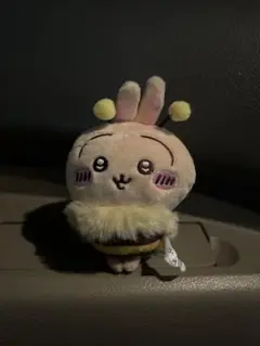 ちいかわ　ハチさん　ぬいぐるみ　セブンイレブン　ハチ　うさぎ