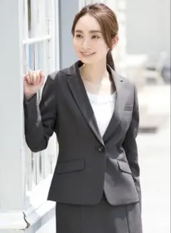 Item thumbnail for item c4c1d6f3-f3e7-4805-963e-b4cba64e794e