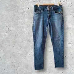 Item thumbnail for item d8ae2788-5bae-4ab2-9af2-5f8d5da5552e