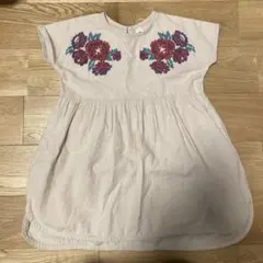 バラ刺繍ワンピ　100サイズ