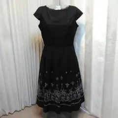 A-proudly　エープラウドリー　刺繍付き ワンピース　サイズ 11AR
