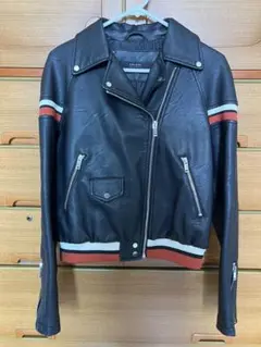 Item thumbnail for item 32dce510-232f-4c60-be99-2356f0e2b122