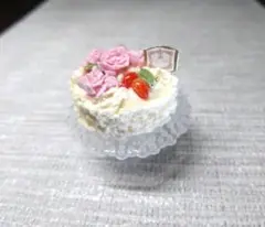 SALE　ホールケーキ(ピンクローズ)苺·*·ミニチュアスイーツ　8/9日迄
