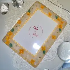 Item thumbnail for item 0369e447-5e16-4646-a922-aec9115d1588