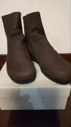 Item thumbnail for item b002161a-d148-45f2-bbfc-d44aa385ac5b