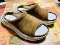 UGG / CA805 V2 Slide / メンズ / 26センチ