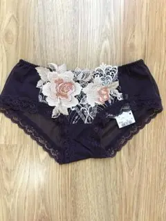 Item thumbnail for item 8a562ee5-0ce8-4e88-b337-14aef6864cdd