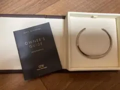 Item thumbnail for item 065e77c2-bc74-485d-93ff-b6790cd2c830