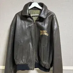 美品 PLANET HOLLYWOOD レザージャケット ブラック 本革 短丈 美品 PLANET HOLLYWOOD レザージャケット ブラック 本革 短丈