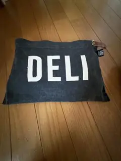 DELI エプロン♪