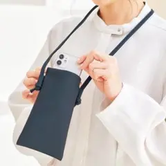 ✨新品✨スマホネックポーチ ネイビー