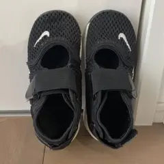 NIKE ブラック サンダル