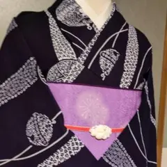 ❤紺地の染め　鈴に小花　浴衣単品