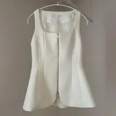 【新品未使用】ZARA ジッパービスチェトップス