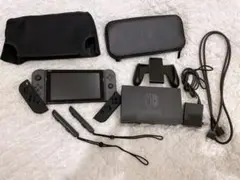 NINTENDO SWITCH 本体u0026付属品 写真に写っている物全て