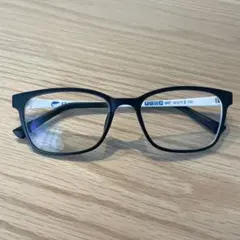 ブラックホワイトメガネフレーム