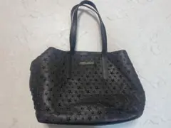 jimmy choo エンボストートバッグ