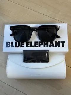 BLUE ELEPHANT ブラックサングラス