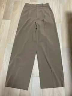 ユニクロ　UNIQLO スラックス　美品