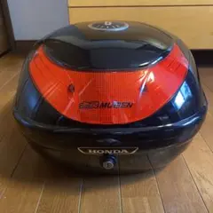 Item thumbnail for item 6b8a1eef-8f28-4c1a-9a5e-cec621bd40f4