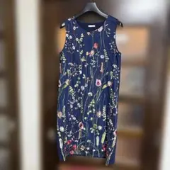刺繍付き　ワンピース　紺系