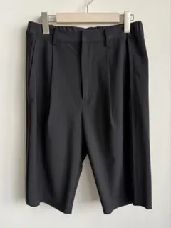 超美品　ブラック　ハーフパンツ　バミューダパンツ