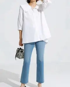 レディース美品　フリル襟付き白ブラウス　M〜Lサイズ　DoCLASSE