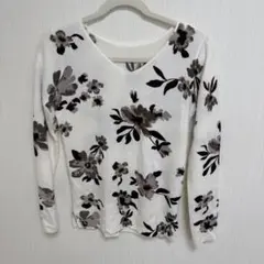 AZUL moussy 花柄トップス
