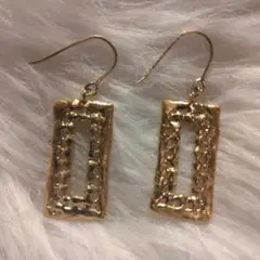 【ゴールドのピアス☆】