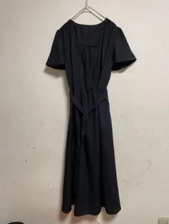 ブラックラップスタイルロングワンピース
