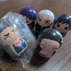 クーナッツ　鬼滅　4体プラス1体