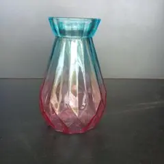 青赤グラデーション　 ガラス花瓶　ガラス工芸品　匿名配送
