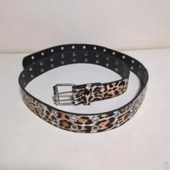ヒョウ柄 レザー風ベルト メタルスタッズ付き