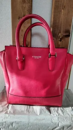 COACH コーチ ハンドバッグ ピンク