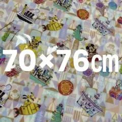 PVCイッツアスモールワールド柄 70×76㎝